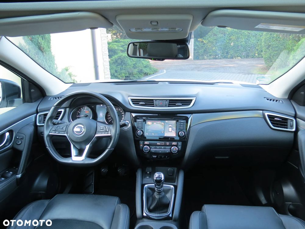 Nissan Qashqai 1.3 DIG-T Tekna - 18