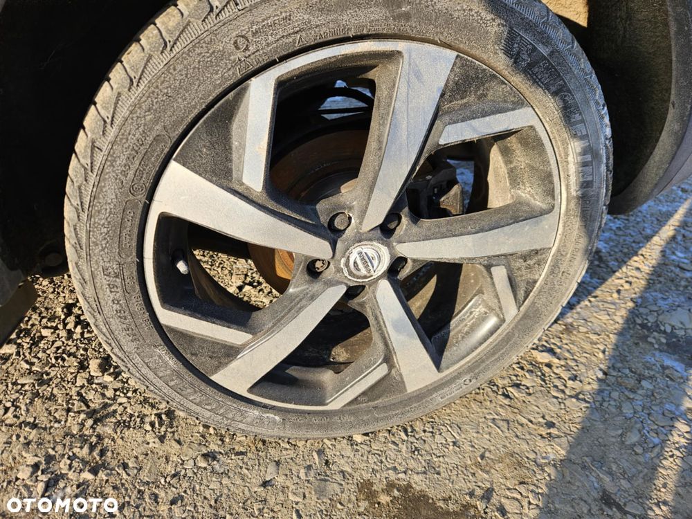 Nissan Qashqai 1.5 dCi DCT TEKNA - 17