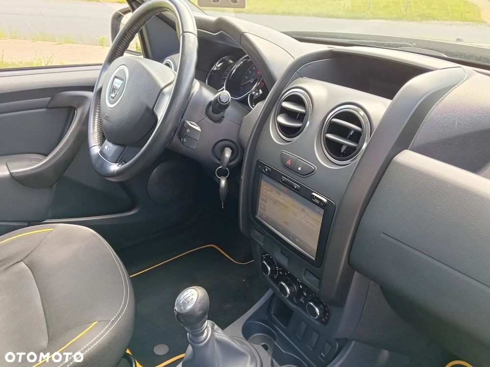 Dacia Duster 1.2 TCe Celebration - 13