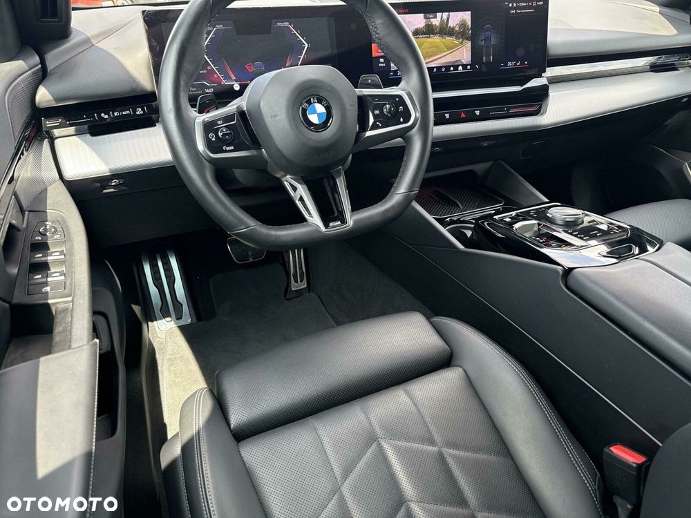 BMW Seria 5 - 16