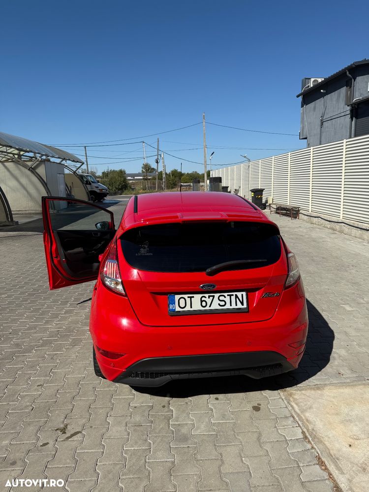 Ford Fiesta - 8