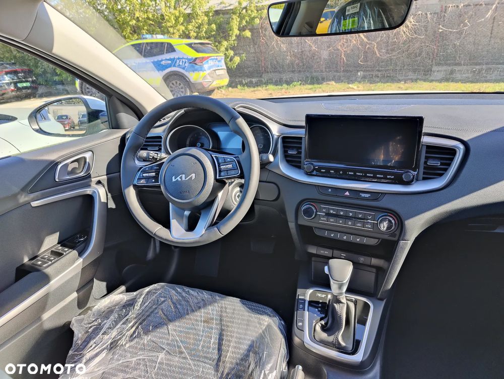 Kia XCeed 1.6 T-GDI M DCT - 4