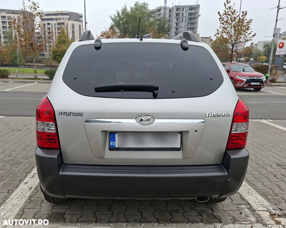 Hyundai Tucson - 4
