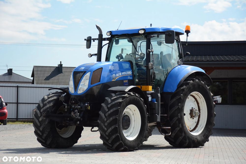 New Holland T7.210 / 2014 / 6960 mh / Klimatyzacja / Szybkozłącza / Bardzo dobry stan - 3