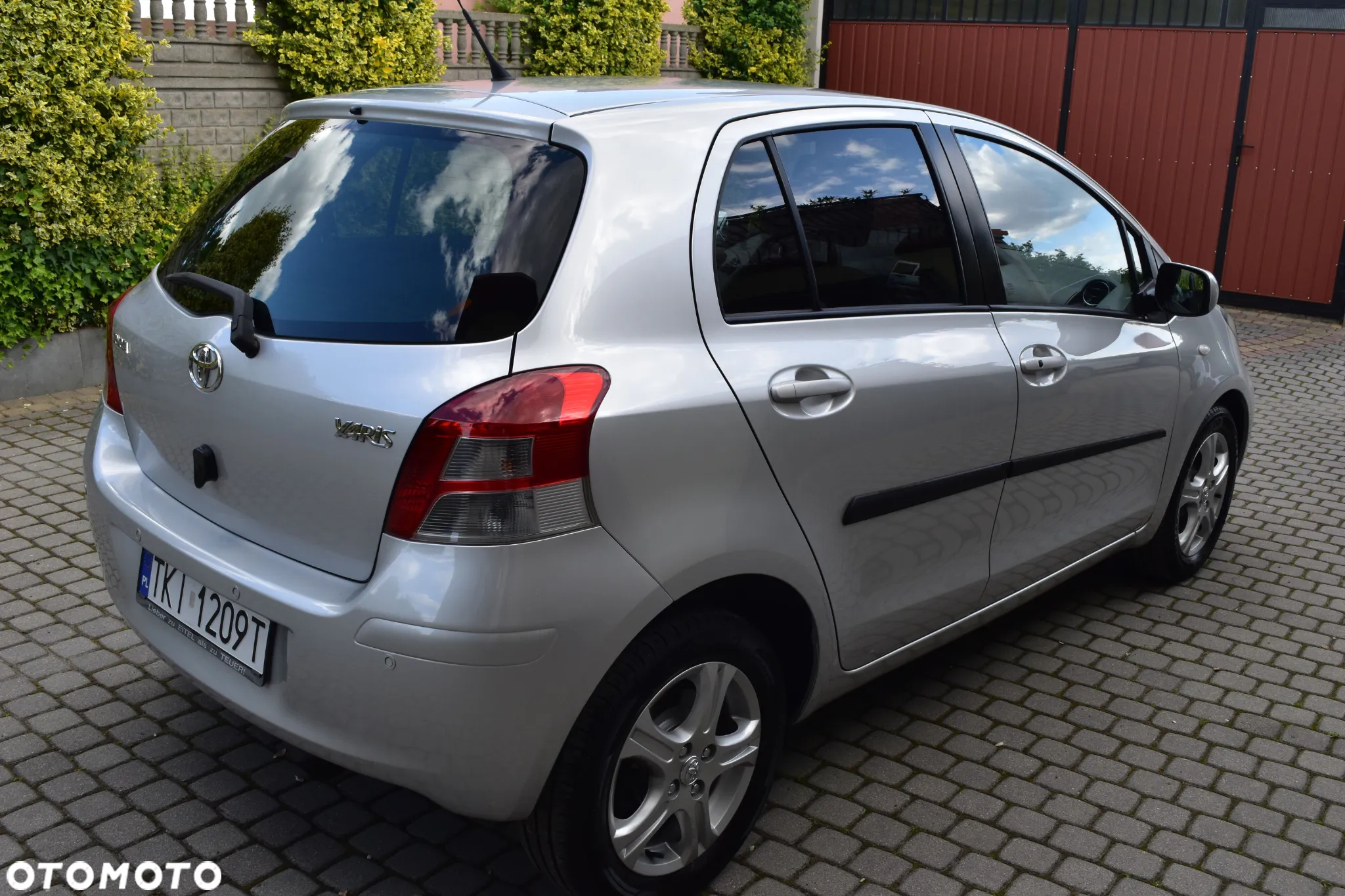 Toyota Yaris - 5