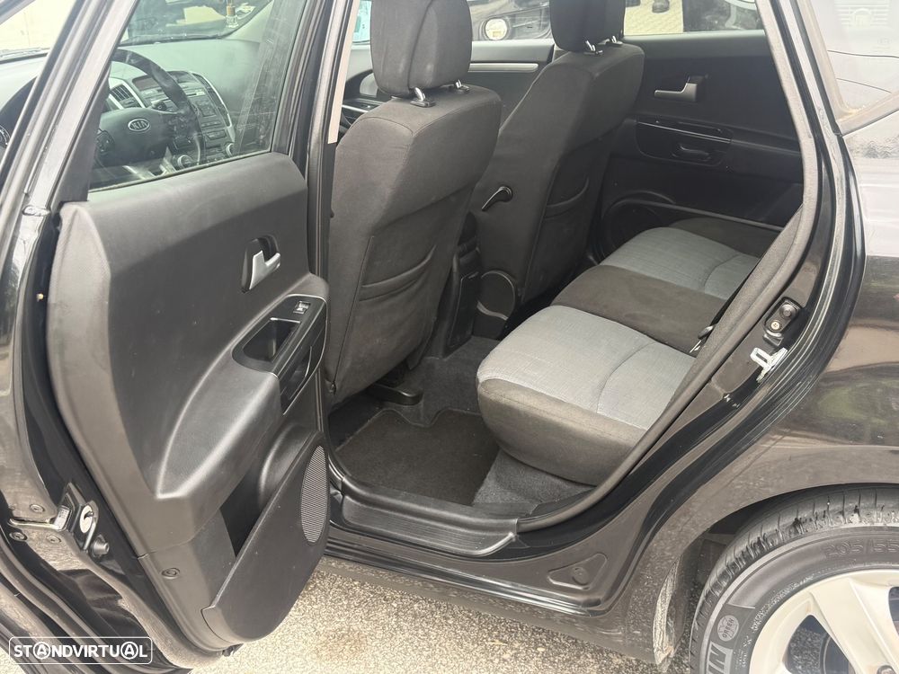 Kia Ceed SW 1.4 CVVT EX ISG - 8