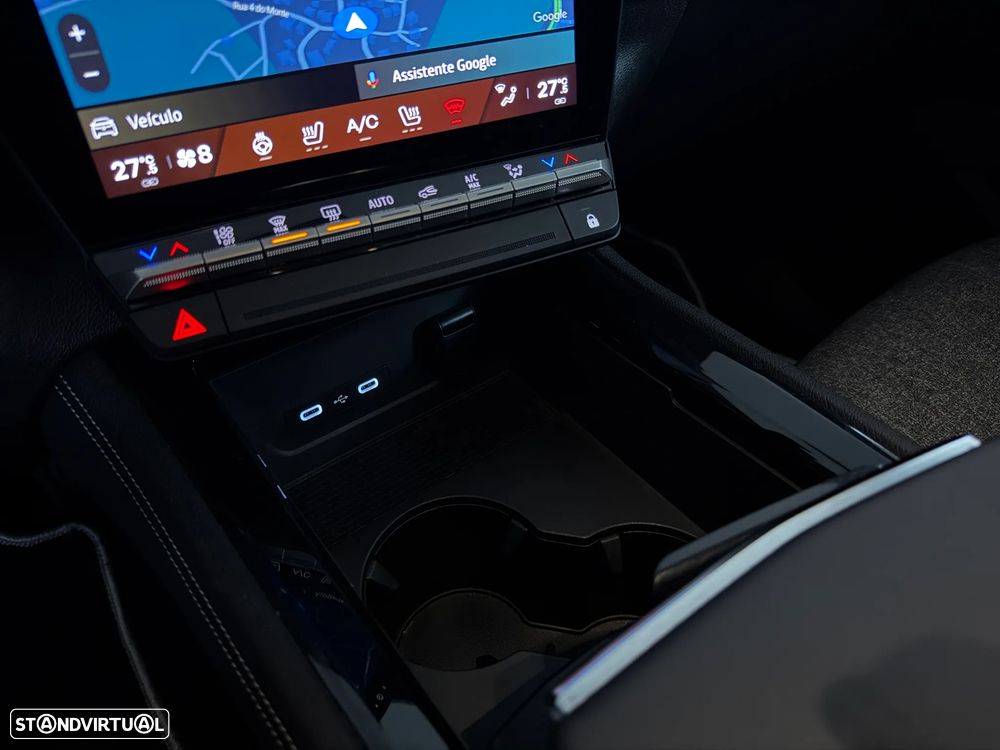 Renault Rafale 1.2 Full Hybrid E-Tech Techno - 33