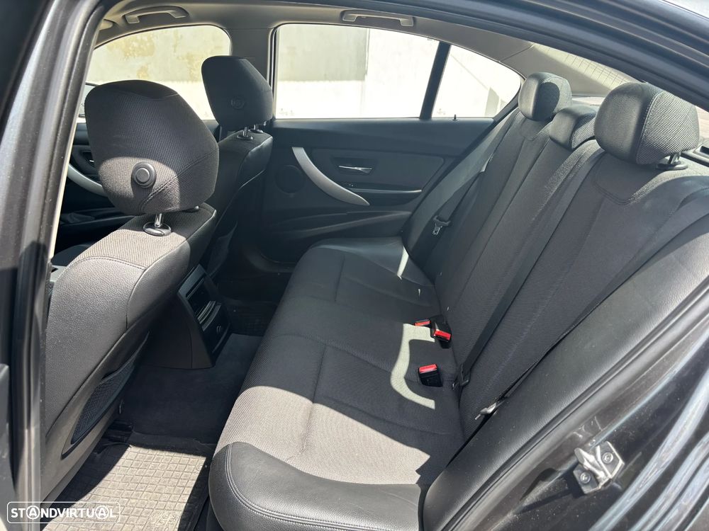 BMW 318 d Advantage Auto - 3