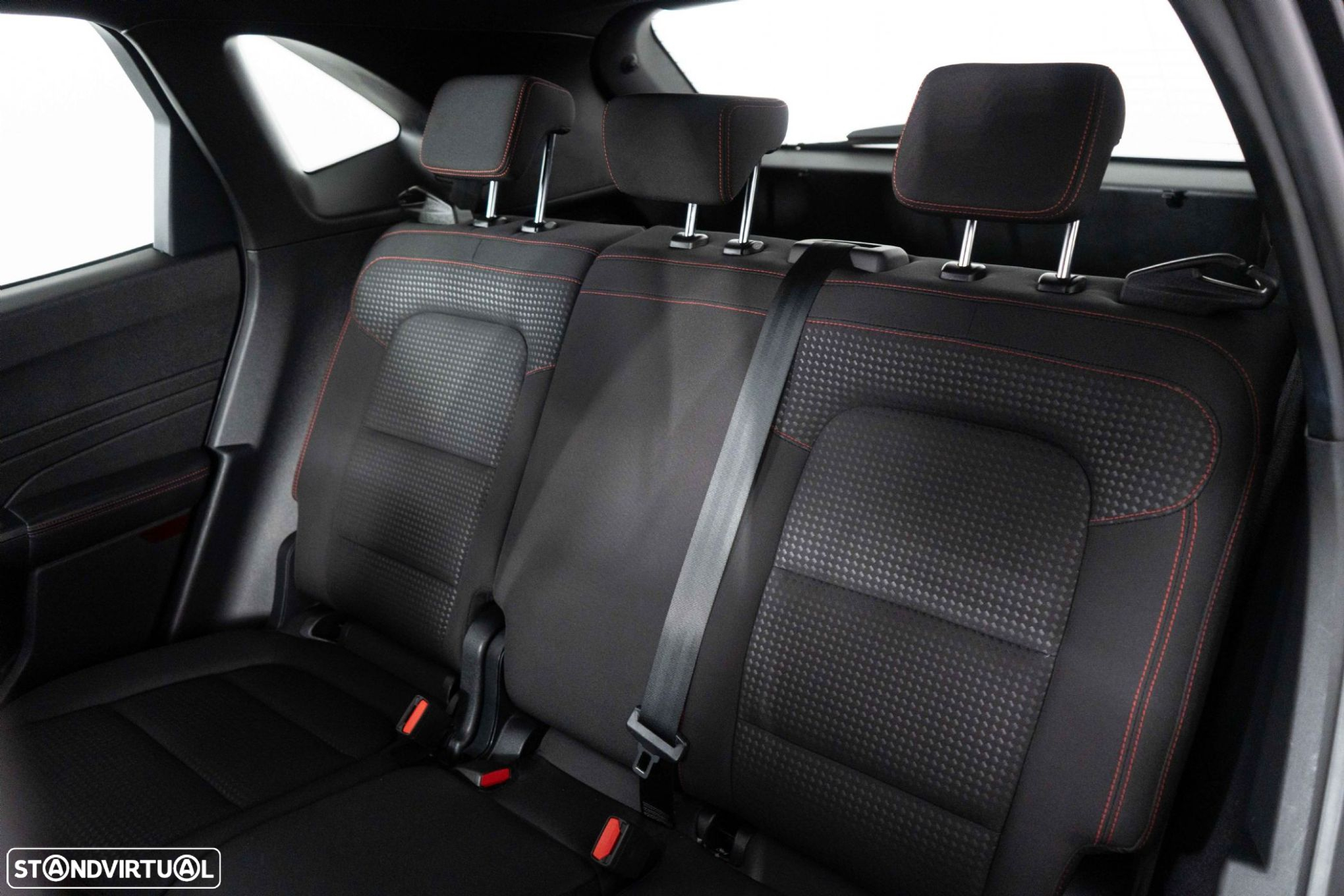 Ford Kuga - 9
