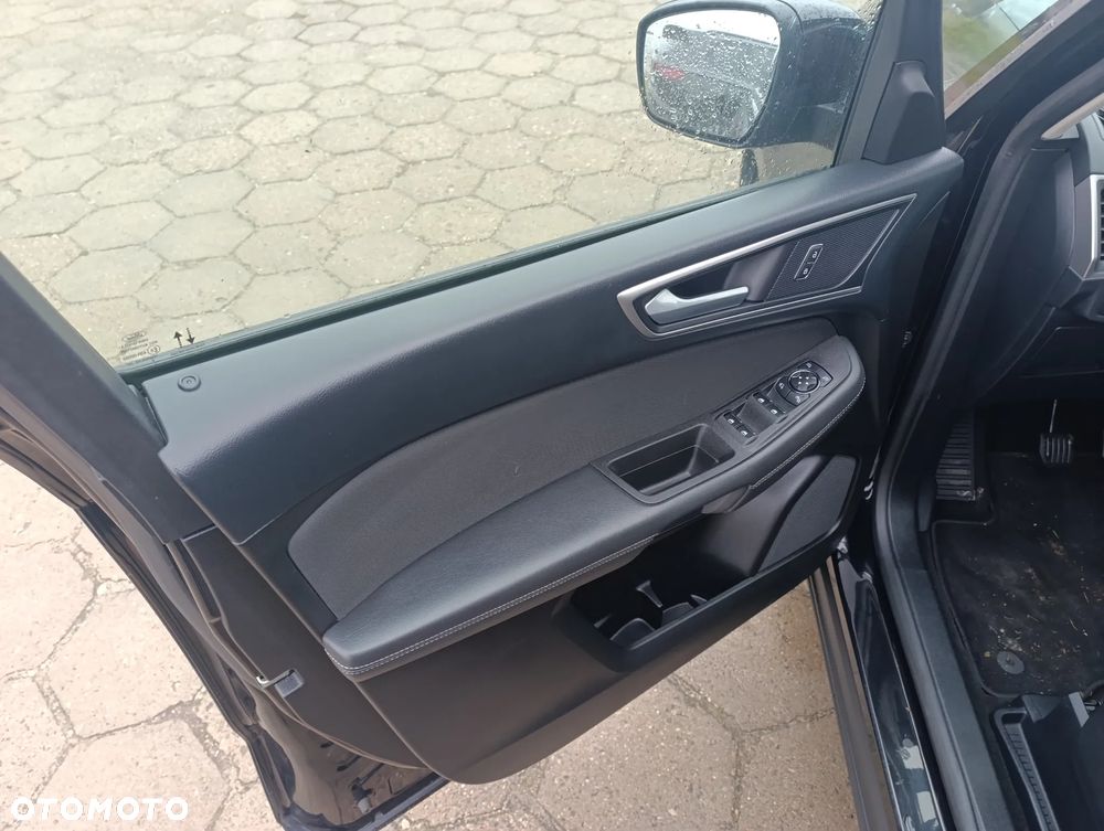 Ford Galaxy 2.0 EcoBlue Titanium - 14