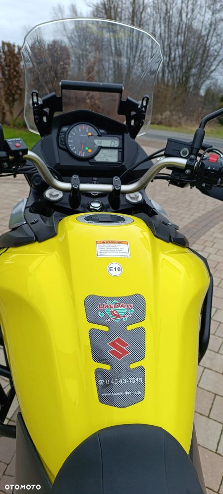 Suzuki V-STROM - 11