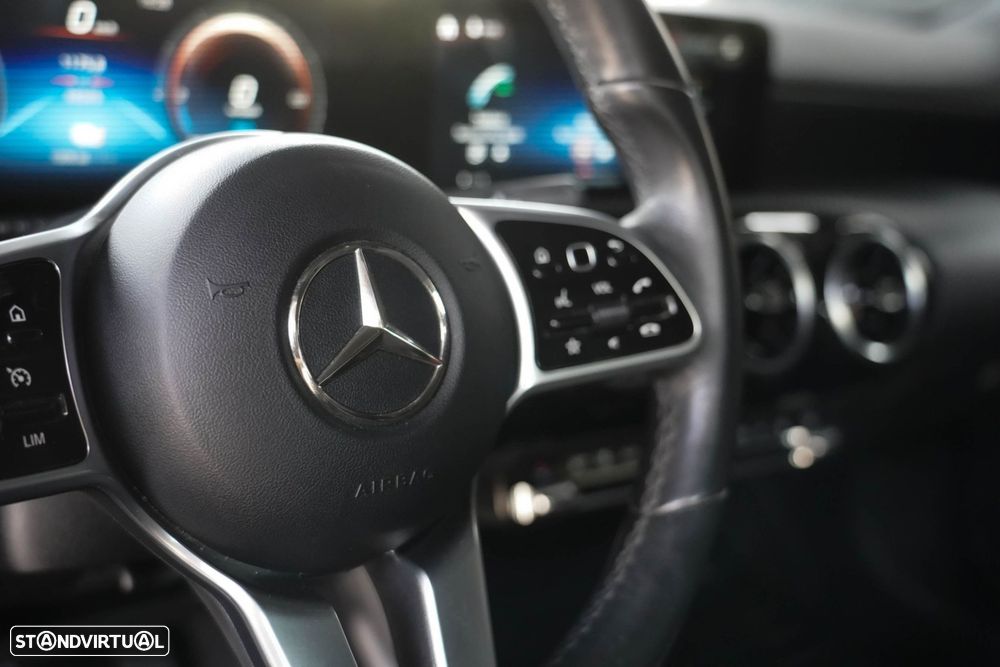 Mercedes-Benz CLA 250 e Progressive - 41