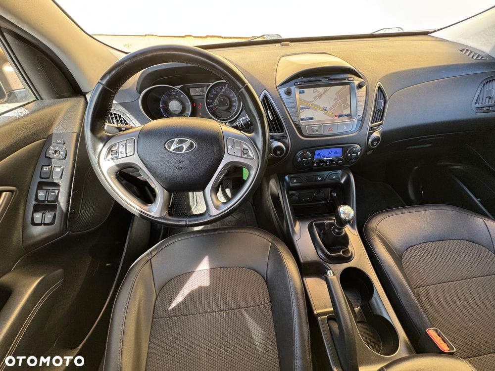 Hyundai ix35 1.7 CRDi Premium 2WD - 2