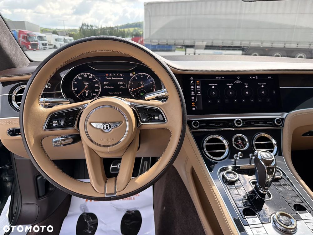 Bentley Continental GT - 14