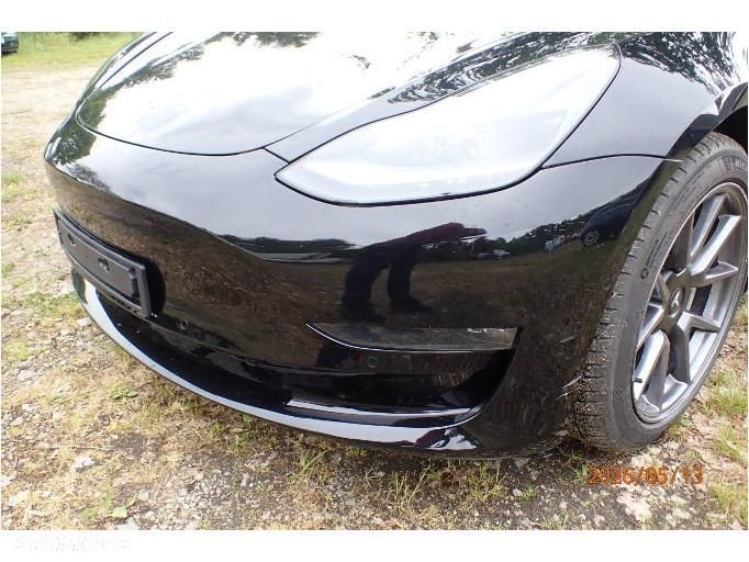 Tesla Model 3 - 36