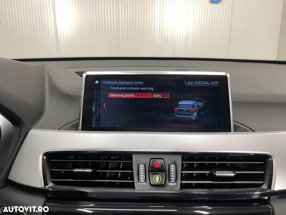 BMW X1 xDrive20i AT - 17