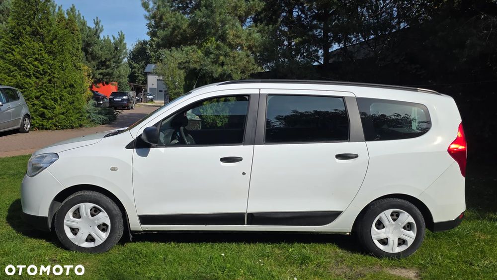 Dacia Lodgy 1.6 MPI 85 Ambiance - 21