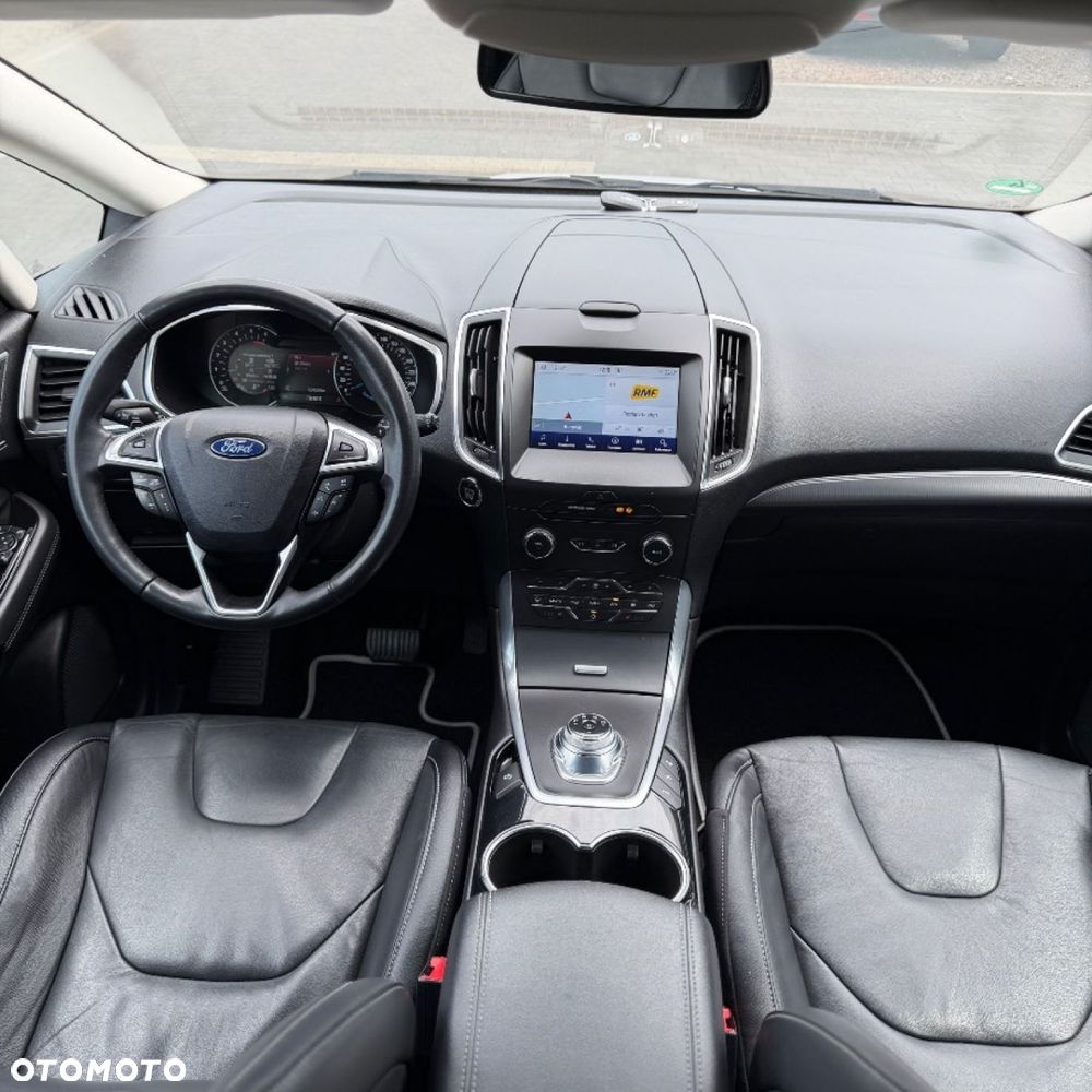 Ford S-Max - 29
