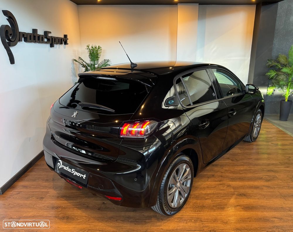 Peugeot e-208 50 kWh Allure - 43