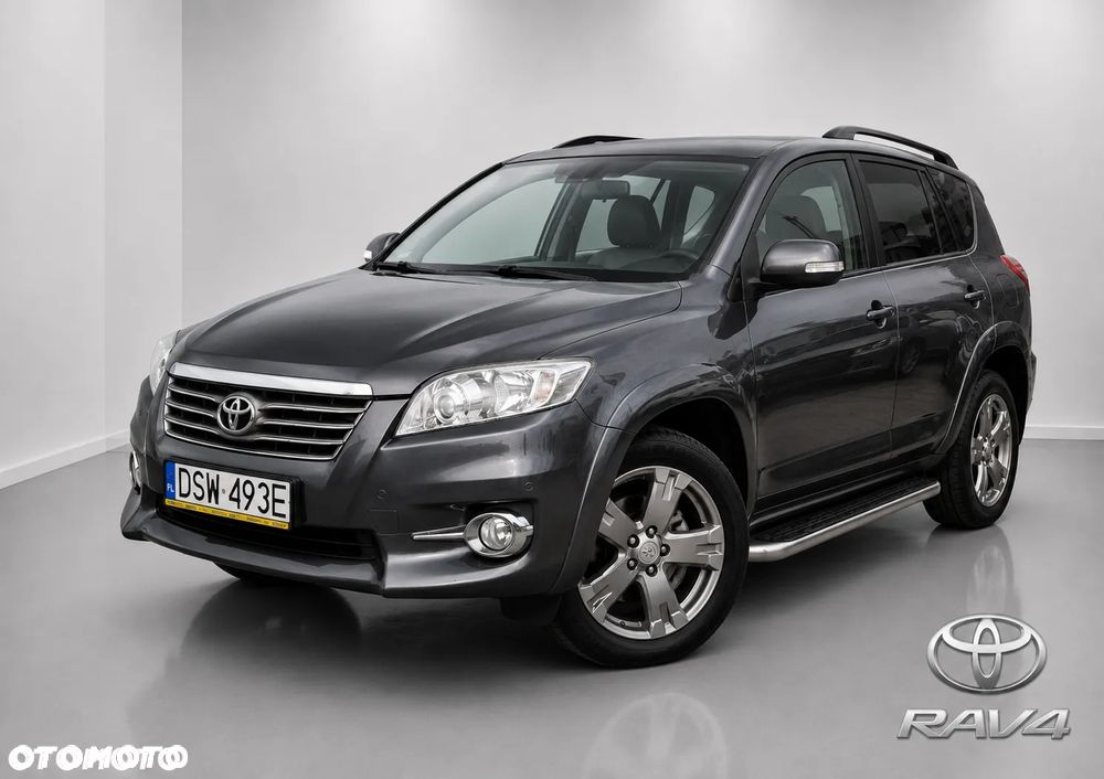 Toyota RAV4 - 2