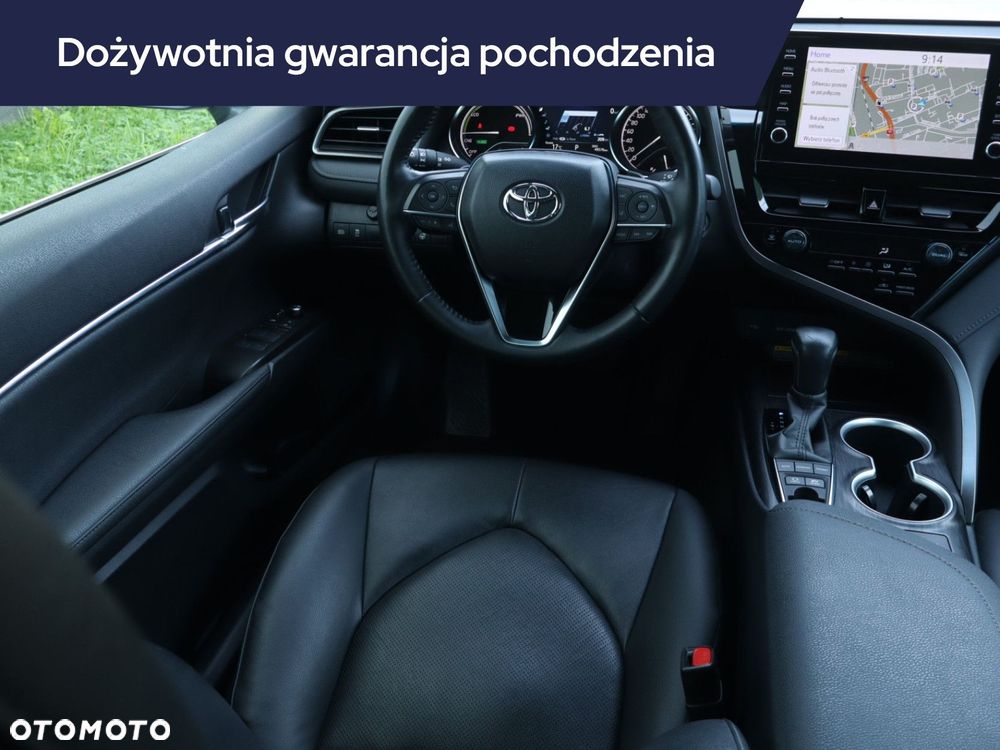 Toyota Camry - 9