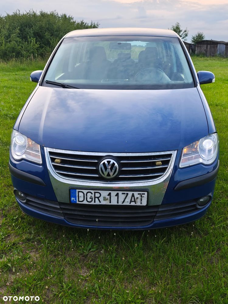 Volkswagen Touran 1.9 TDI Conceptline - 3