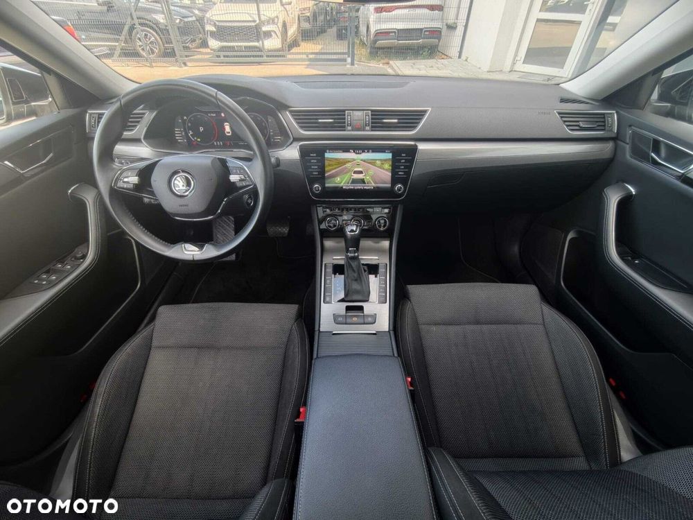 Skoda Superb 2.0 TDI SCR Style DSG - 10