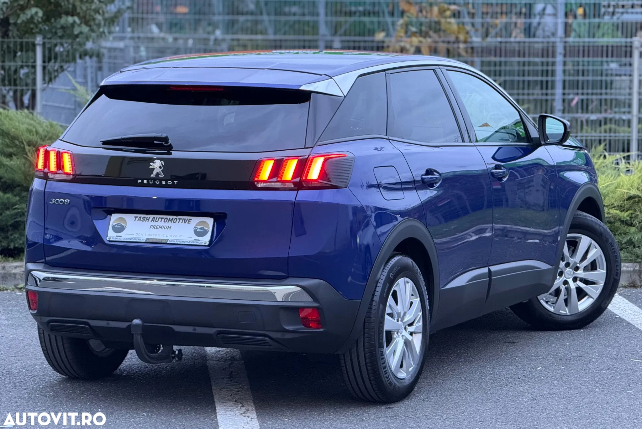 Peugeot 3008 1.2 PureTech 130 EAT8 Allure Pack - 6