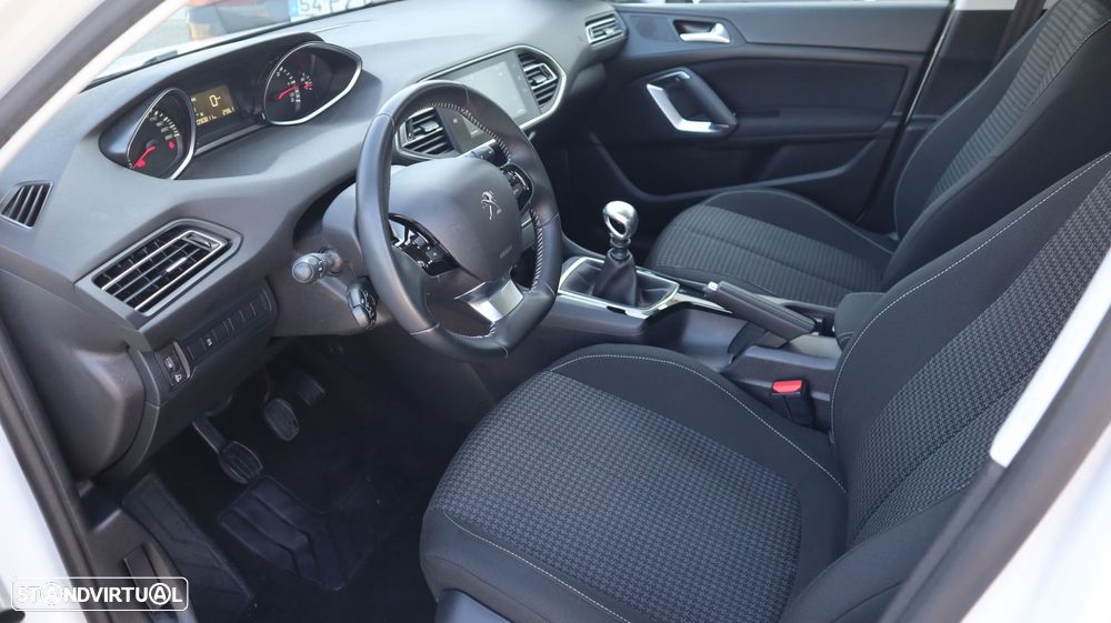 Peugeot 308 1.5 BlueHDi Business Line - 10