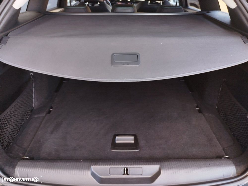 Peugeot 308 SW 1.2 PureTech Allure Full LED - 28