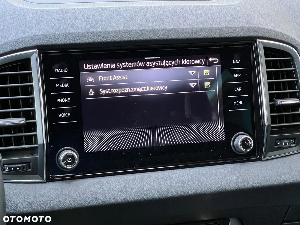 Skoda Karoq 2.0 TDI SCR 4x2 Style DSG - 26