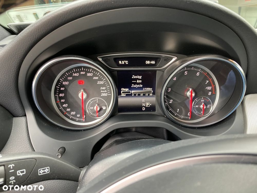 Mercedes-Benz GLA 220 4Matic 7G-DCT