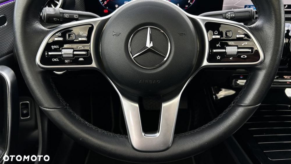 Mercedes-Benz CLA - 15