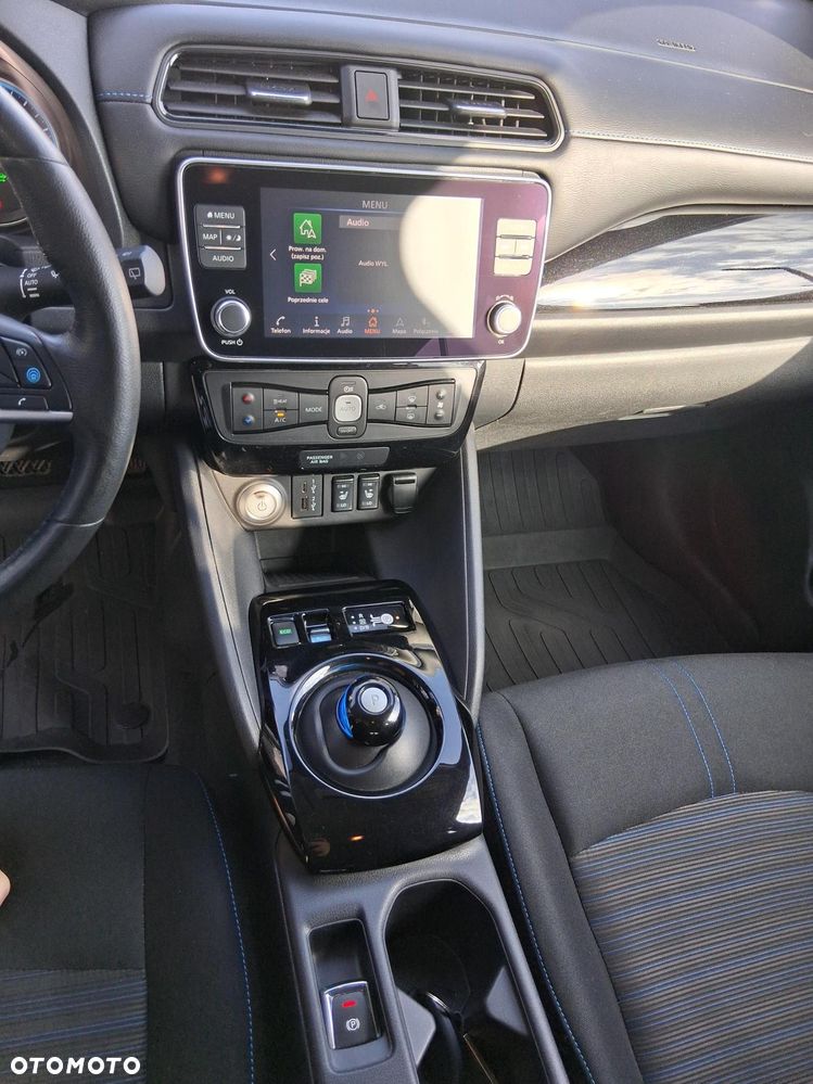 Nissan Leaf 62kWh N-Connecta - 11