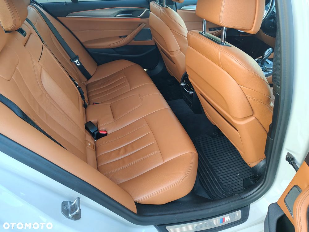 BMW Seria 5 520d xDrive MHEV Sport Line sport - 38