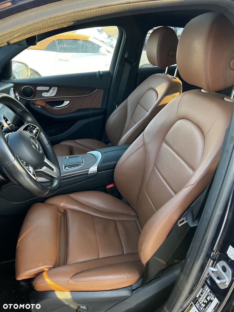 Mercedes-Benz GLC 300 4-Matic - 12