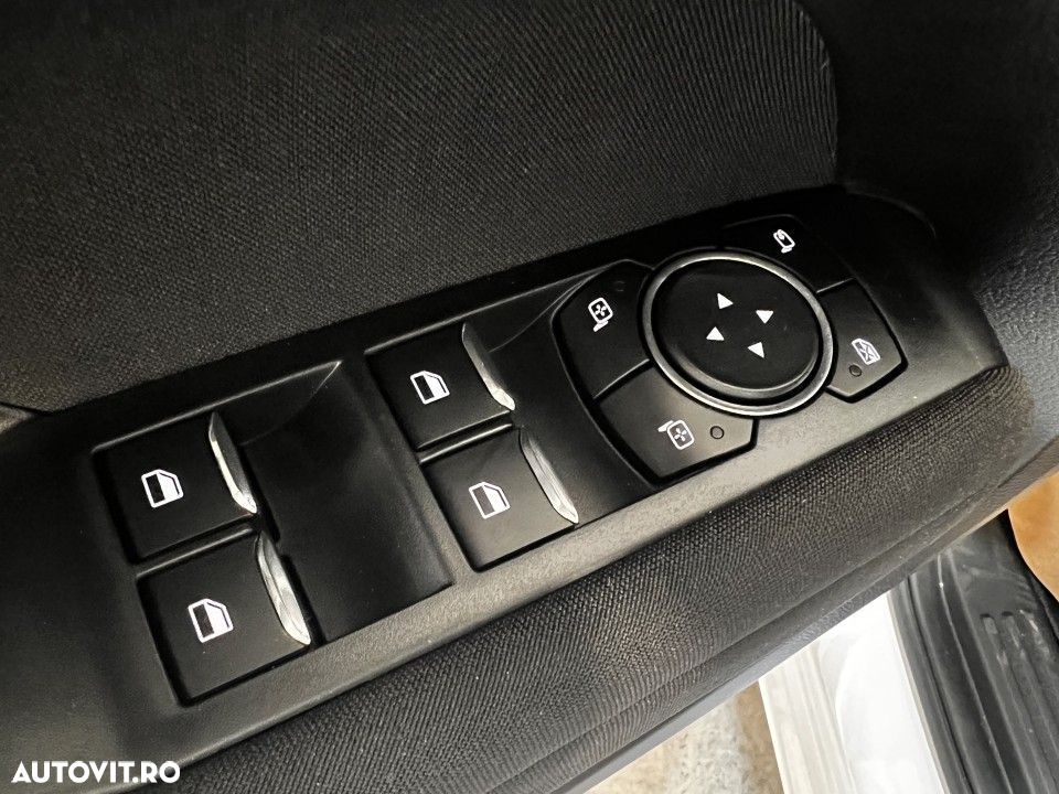 Volkswagen Amarok - 7