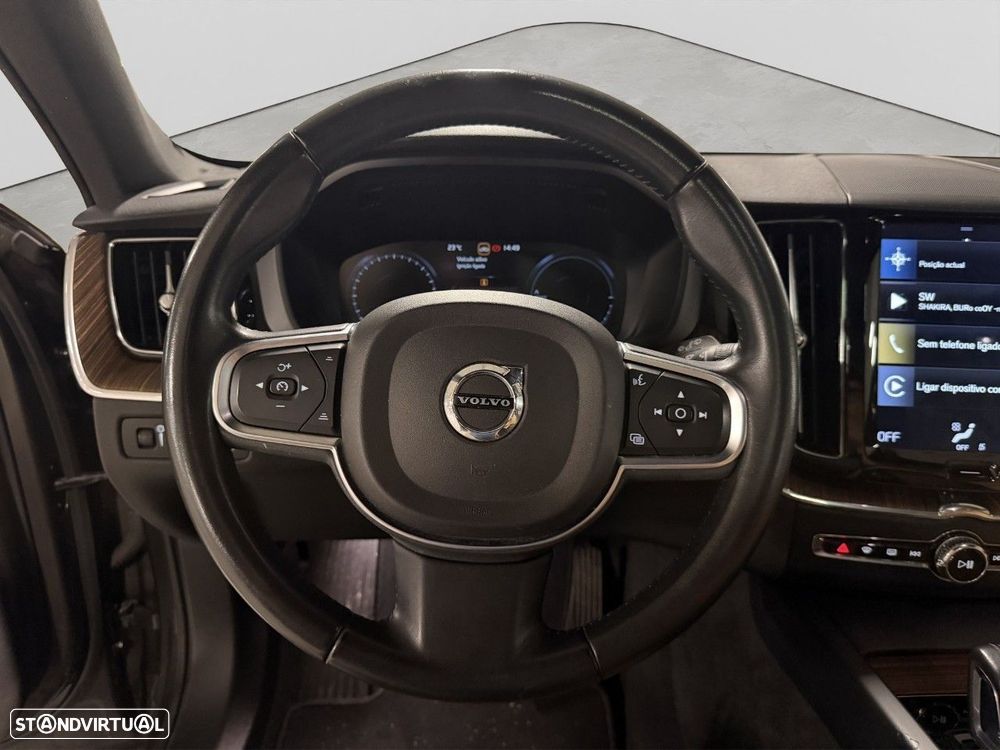 Volvo XC 60 2.0 T8 PHEV Momentum AWD - 8