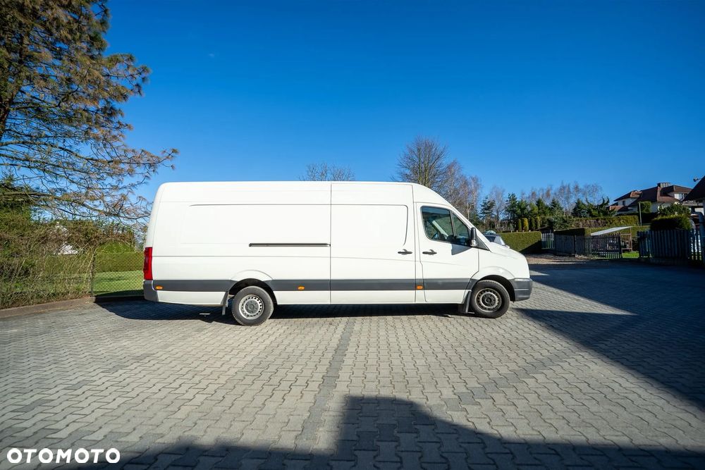 Volkswagen Crafter - 2