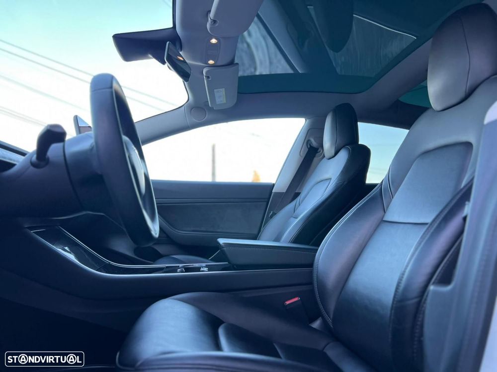 Tesla Model 3 Tração Traseira - 5