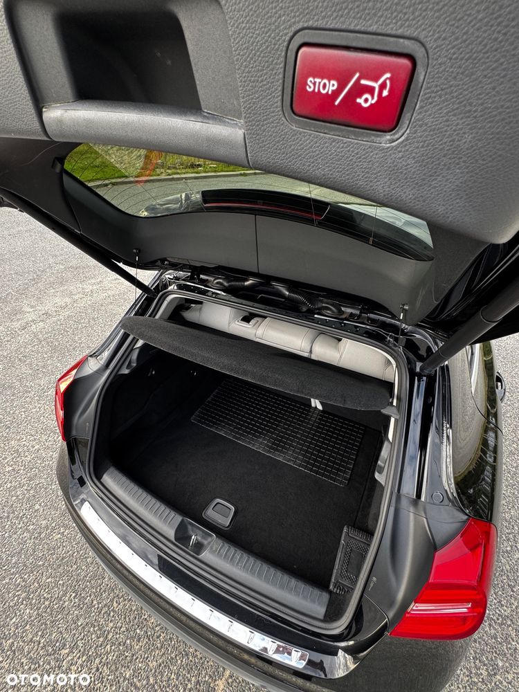 Mercedes-Benz GLA 200 d 7G-DCT - 10