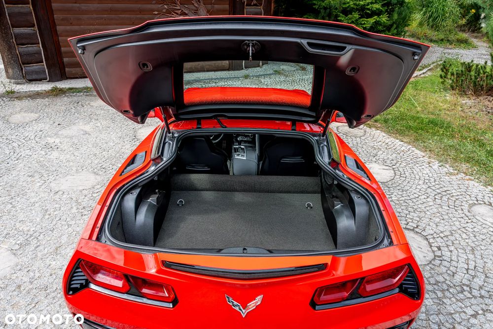 Chevrolet Corvette Stingray 6.2 V8 Automatik Red Edition - 20