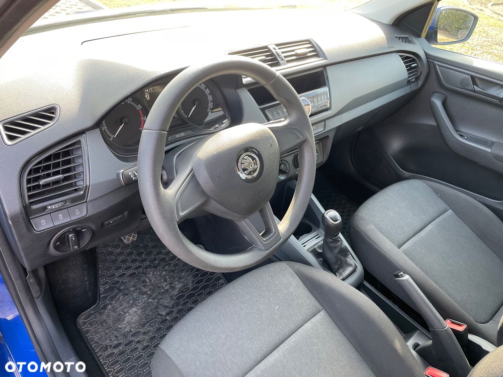 Skoda Fabia 1.0 MPI Active - 11