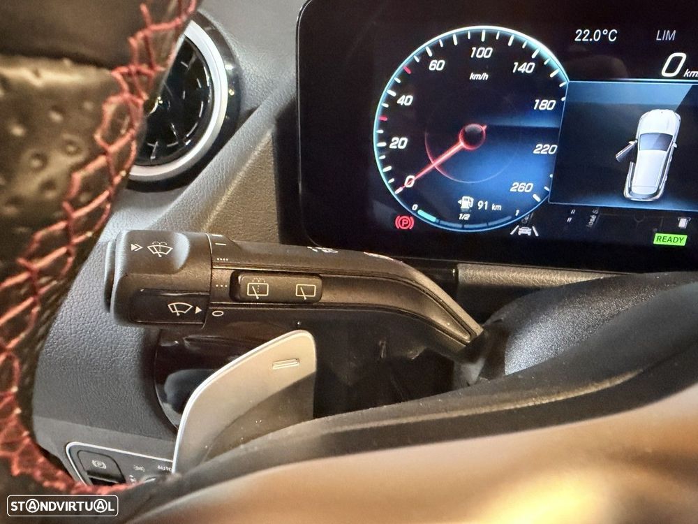 Mercedes-Benz GLA 250 e AMG Line - 17