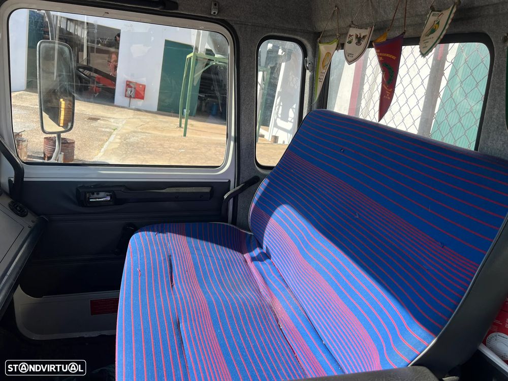 Renault S100 - 14