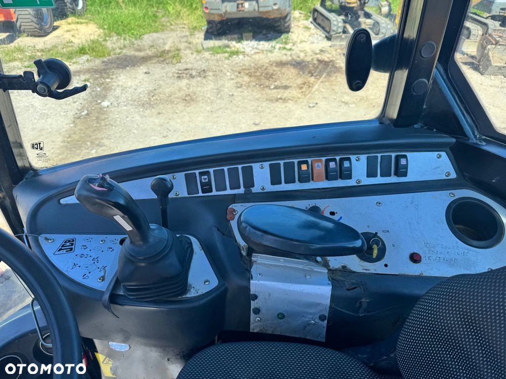 JCB 406 widły łyżka - 11