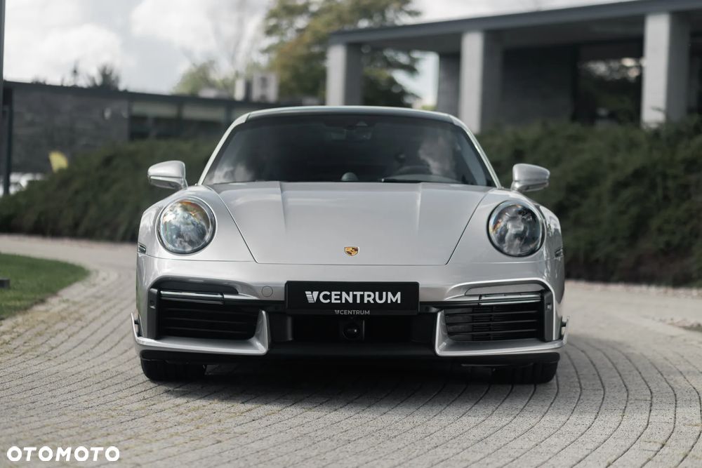 Porsche 911 Turbo S - 9