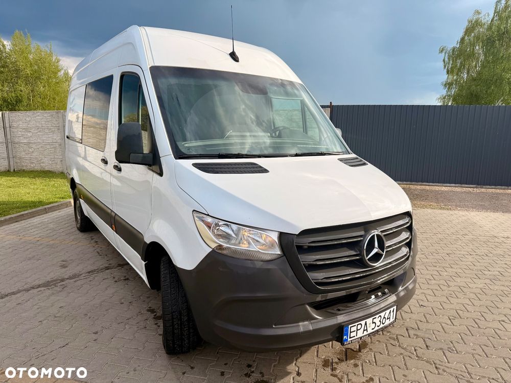 Mercedes-Benz Sprinter - 38