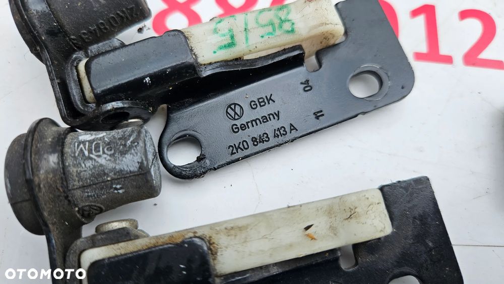 VW Caddy 2K III 2003- Rolka drzwi przesuwnych lewych Rolki drzwi przesuwnych lewych  Prowadnica lewa Zamek Rygiel Mocowanie Obudowa Klamka odbojnik - 3