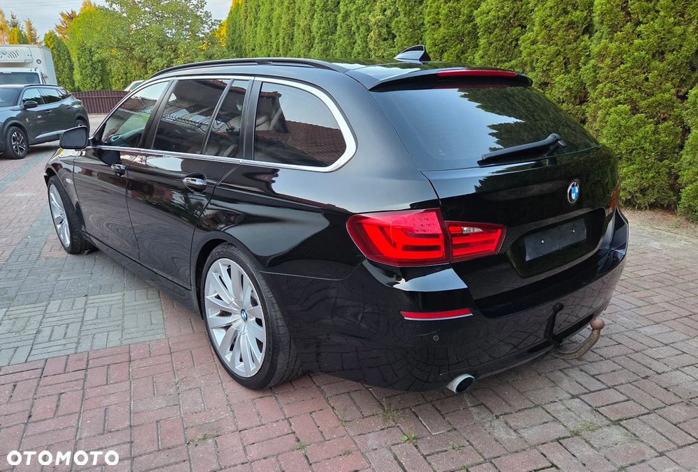 BMW Seria 5 535i Luxury Line - 7